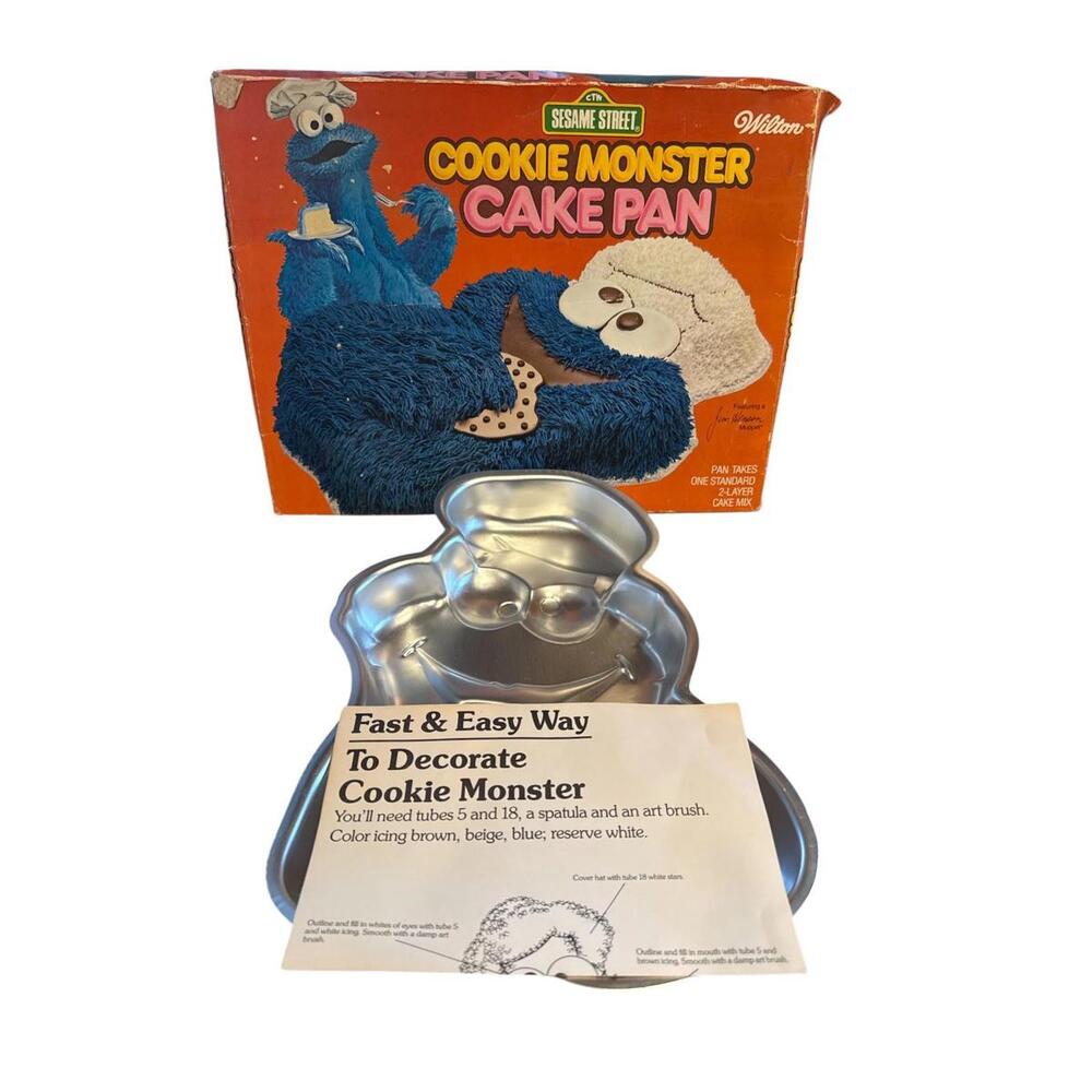 Wilton Cookie Monster Cake Pan Vintage Sesame Street Aluminum Mold Boxed - Picture 3 of 7